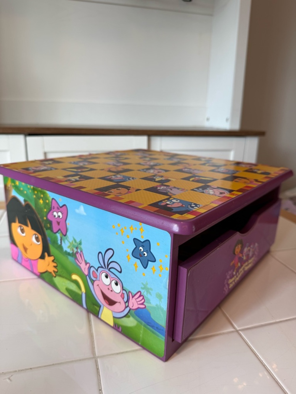Vintage Y2K Dora the Explorer Game House- Checkers Dominos Bingo +  2006 Viacom - Picture 15 of 16